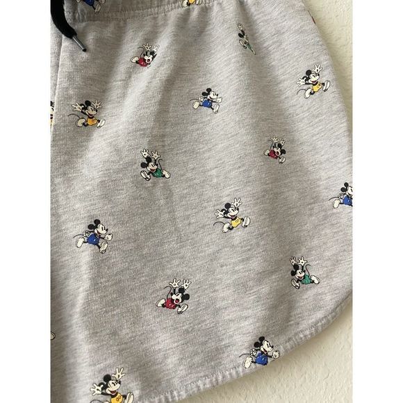 Disney Grey Mickey Mouse Shorts size Large - Picture 3 of 4